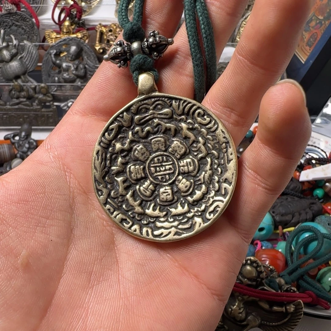 胖***哥颈饰玻璃啊啊啊啊啊啊