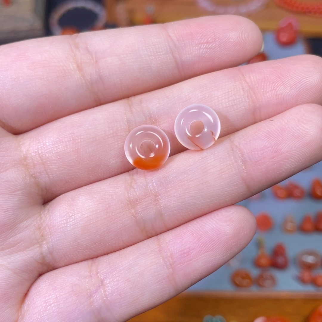 S***柒未镶嵌面包圈南红玛瑙