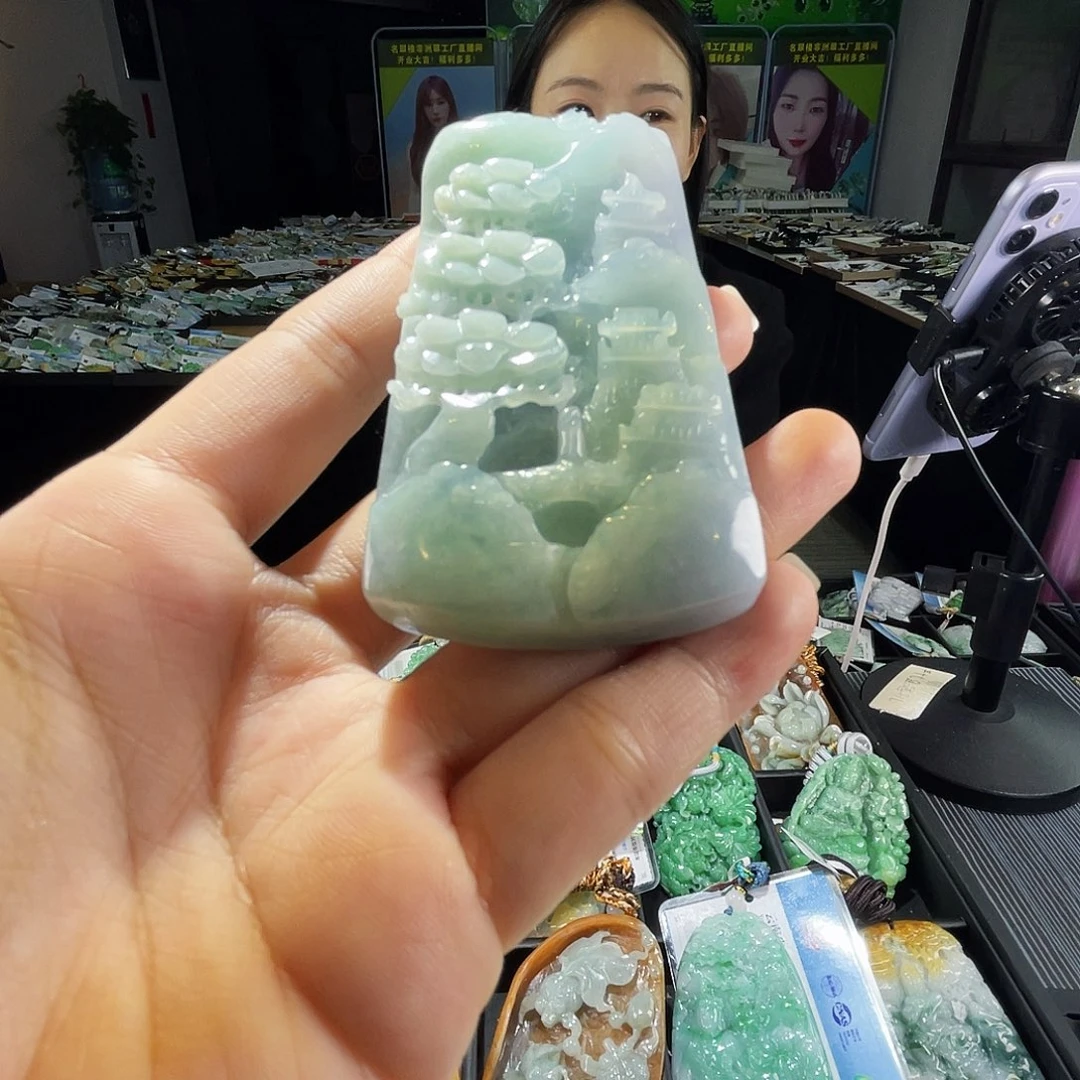 颈饰未镶嵌翡翠一
