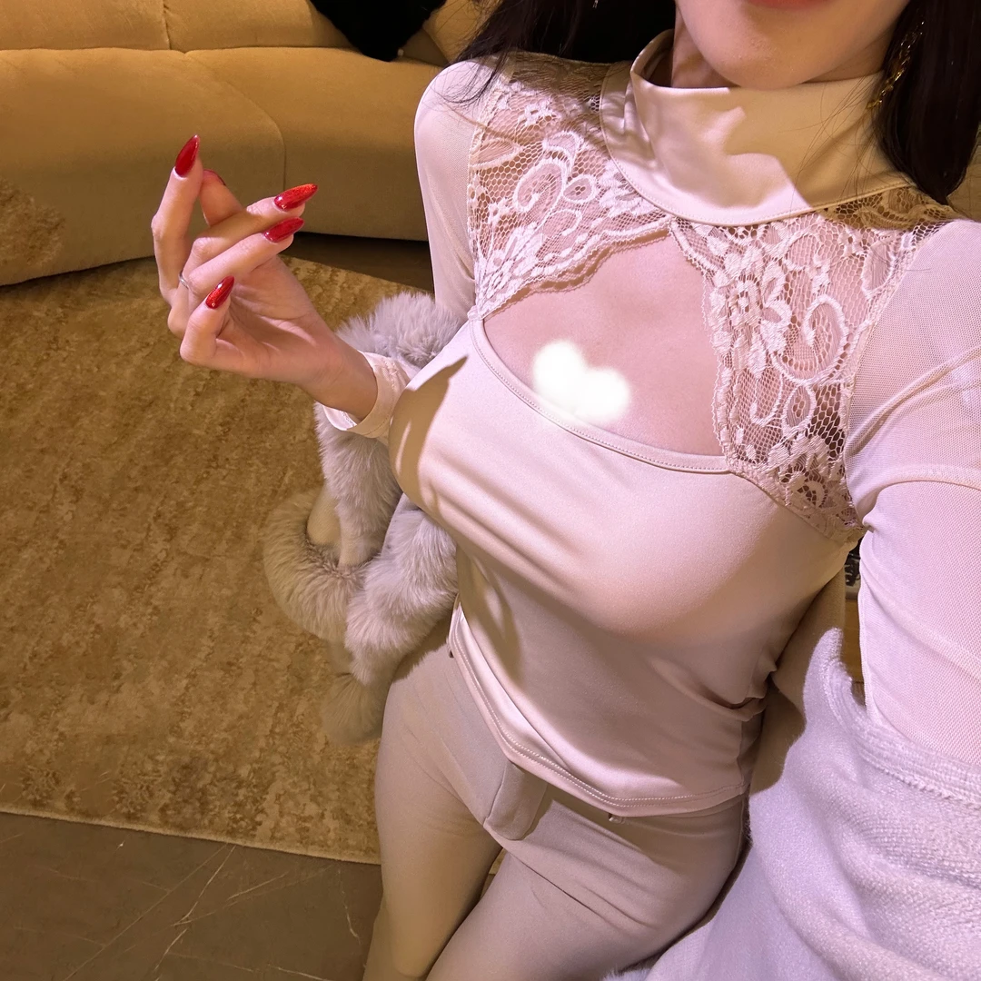 【雯雯推荐专属】蕾丝显瘦针织性感绑带气质修身重工女装长袖上衣