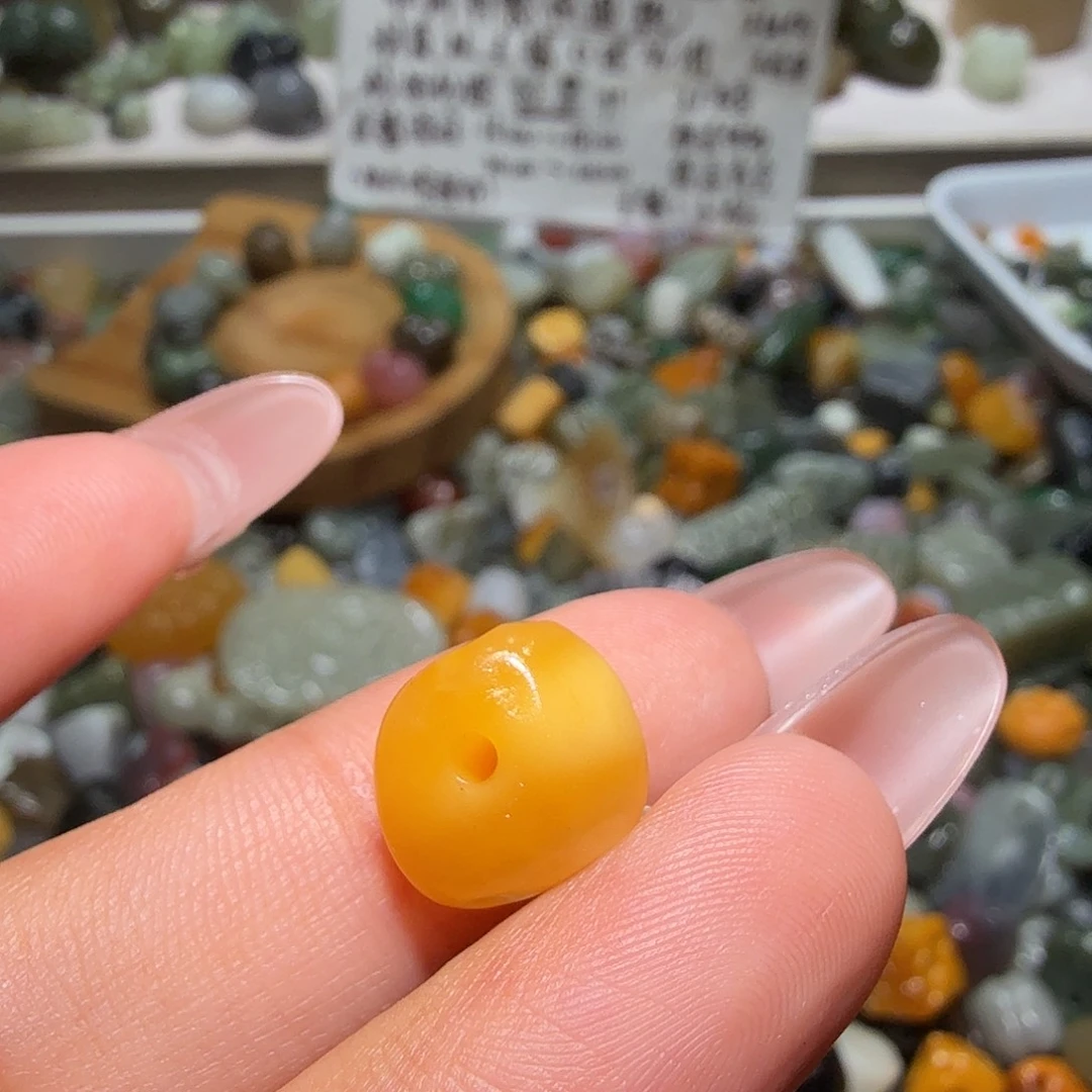 和田玉未镶嵌珠宝奇石