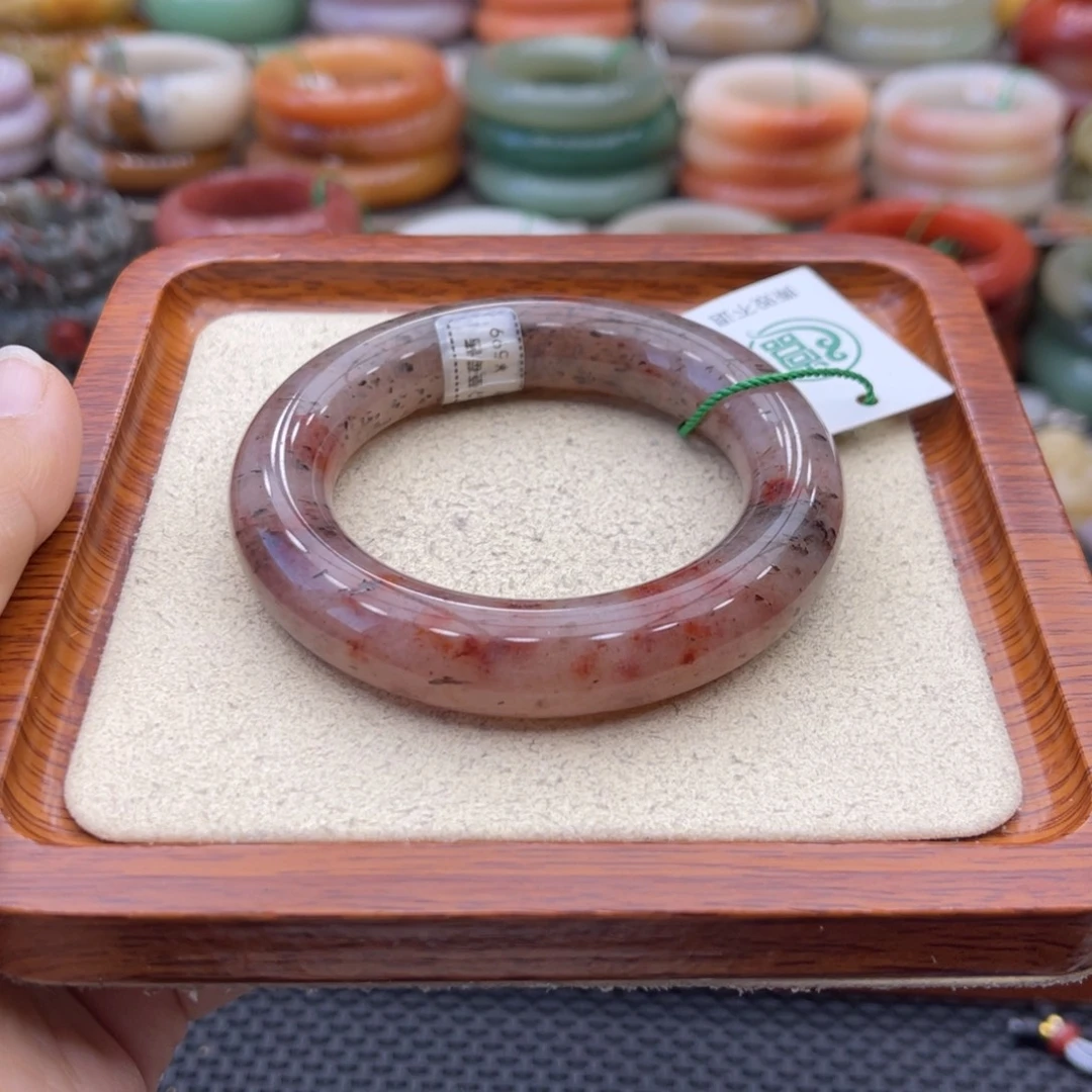 石英质玉未镶嵌手镯