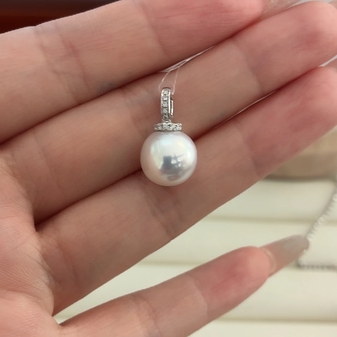 海水珍珠颈饰铂Pt900镶嵌11-12mm