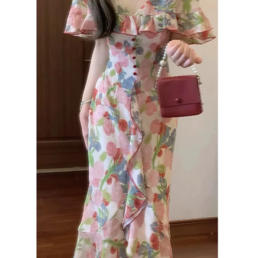【芙罗拉】法式浪漫优雅荷叶边斗篷领碎花连衣裙收腰气质长裙9541