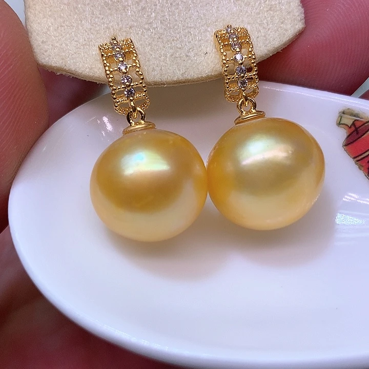 银S925镶嵌耳饰淡水珍珠