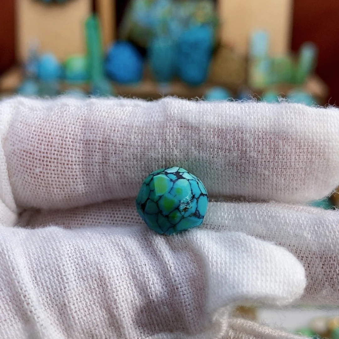 定制绿松石玉华三彩磨圆珠
