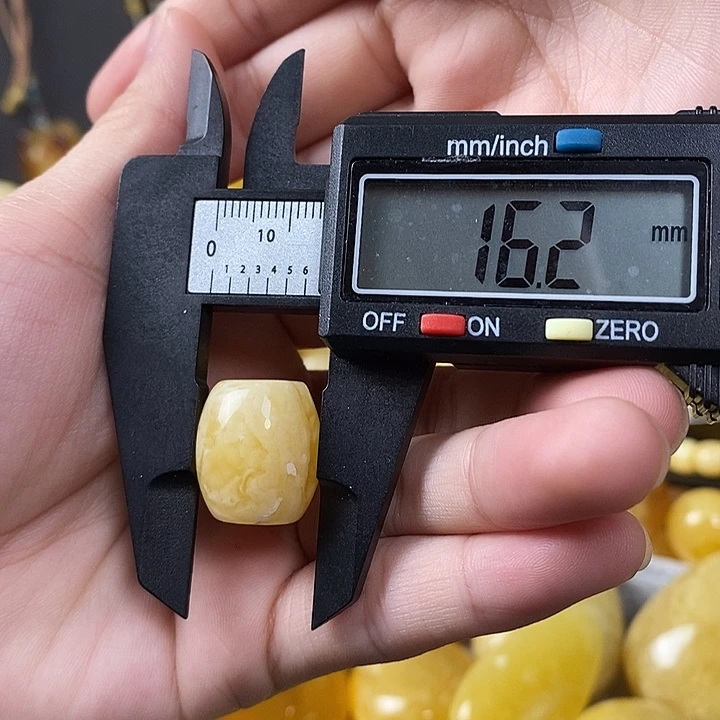 琥珀未镶嵌裸石桶珠