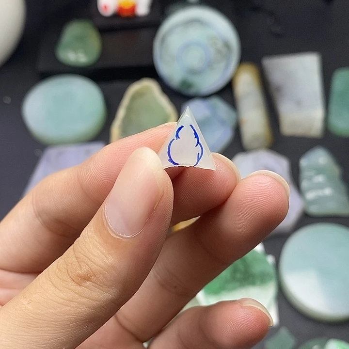 定制翡翠未镶嵌葫芦包工