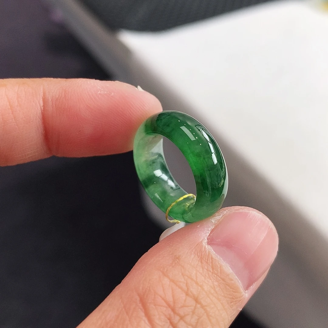 翡翠未镶嵌戒指5号
