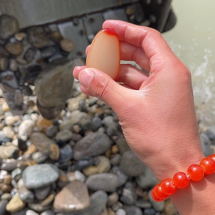 未镶嵌和田玉（糖玉）珠宝奇石