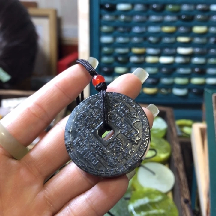 岫玉未镶嵌岫玉挂件馋