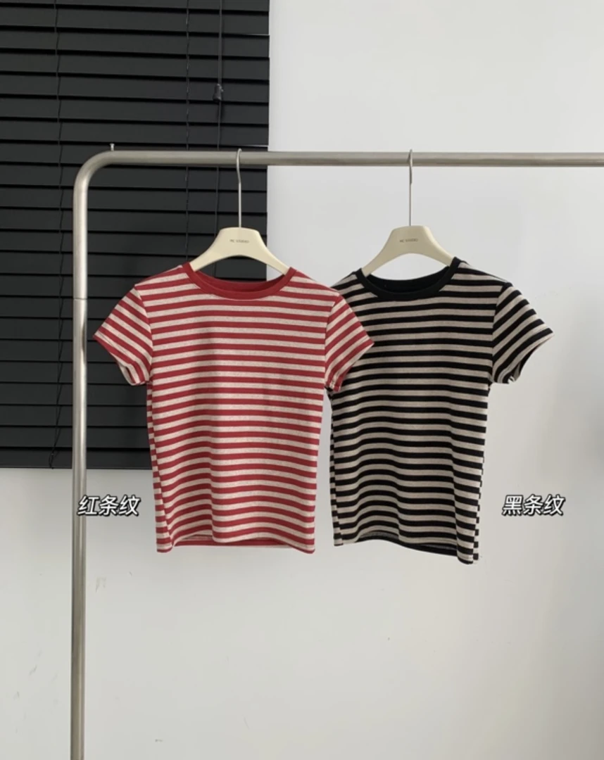 高弹力圆领条纹丅恤
