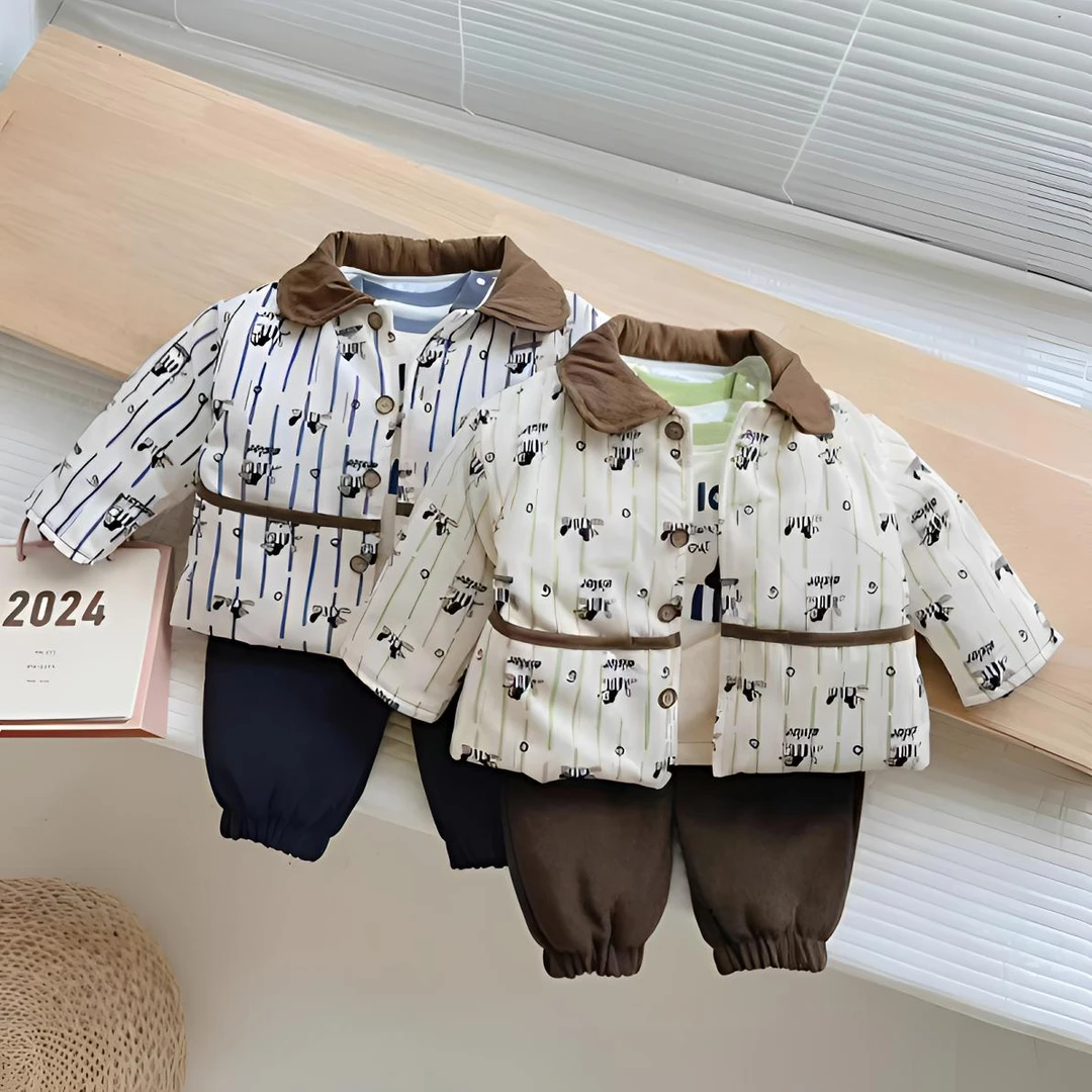 A9228 韩版腊肠小狗印花三件套装宝宝翻领夹棉保暖纯棉