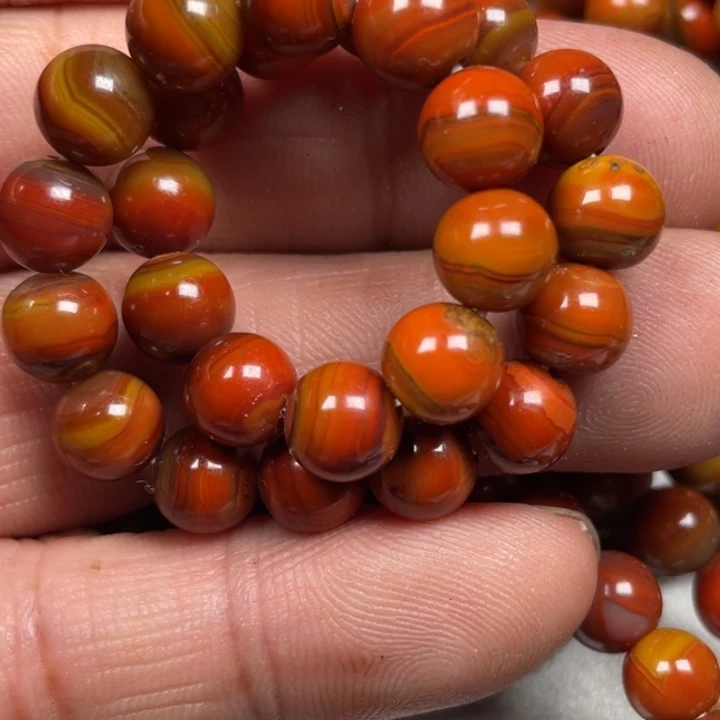 玛瑙/玉髓颈饰未镶嵌猎***队