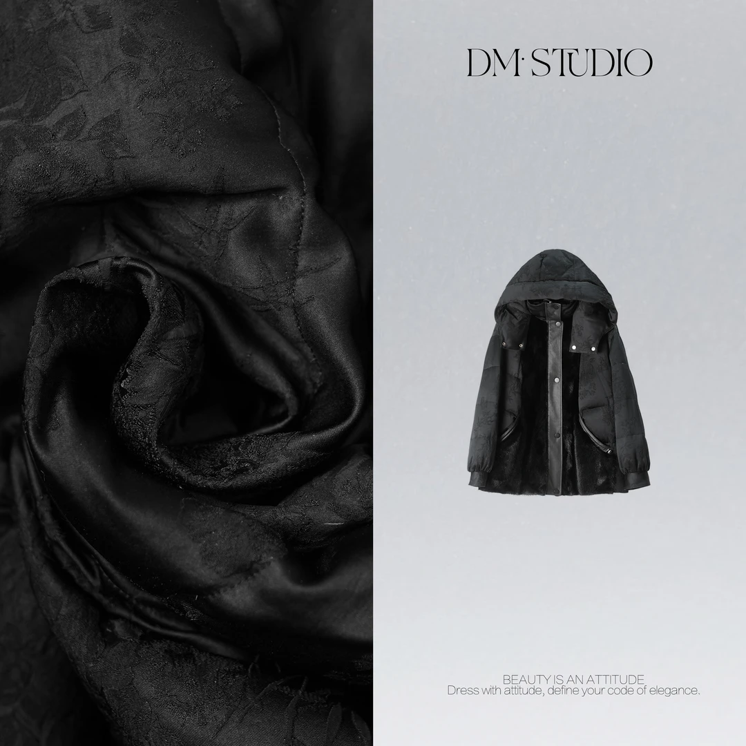 DEDM•STUDIO/复古静奢提花水貂拼接连帽90白鹅绒服2506YRF/353