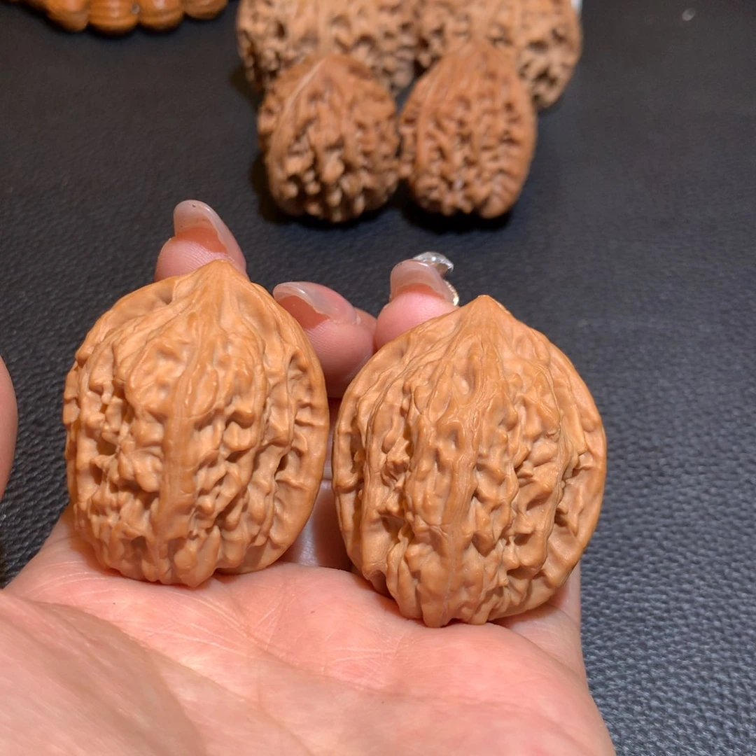 文玩核桃把件浪***杨鸡心36