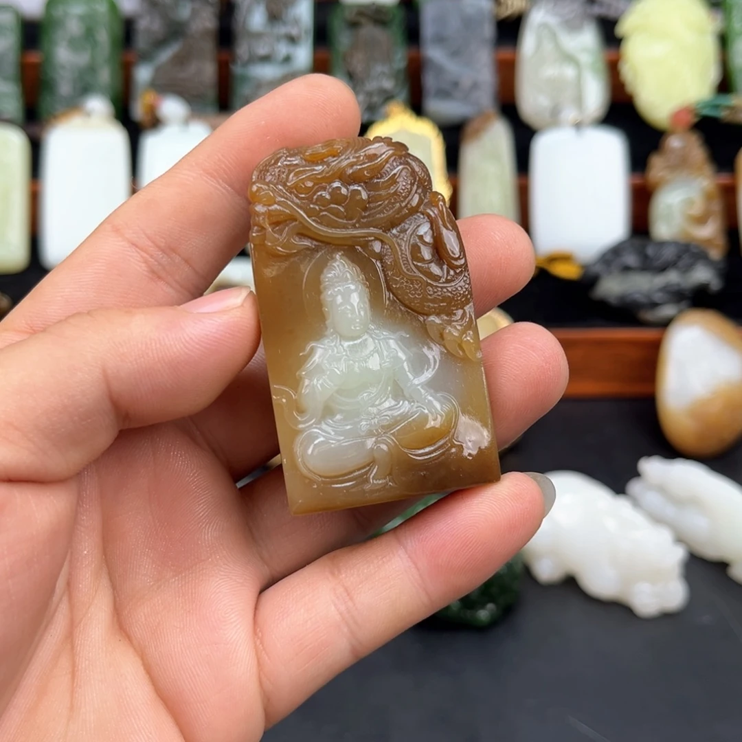 和田玉未镶嵌挂件