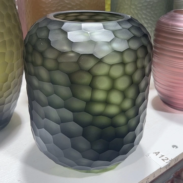 木***8琉璃手工艺品墨绿色磨刻花瓶花器高25口10