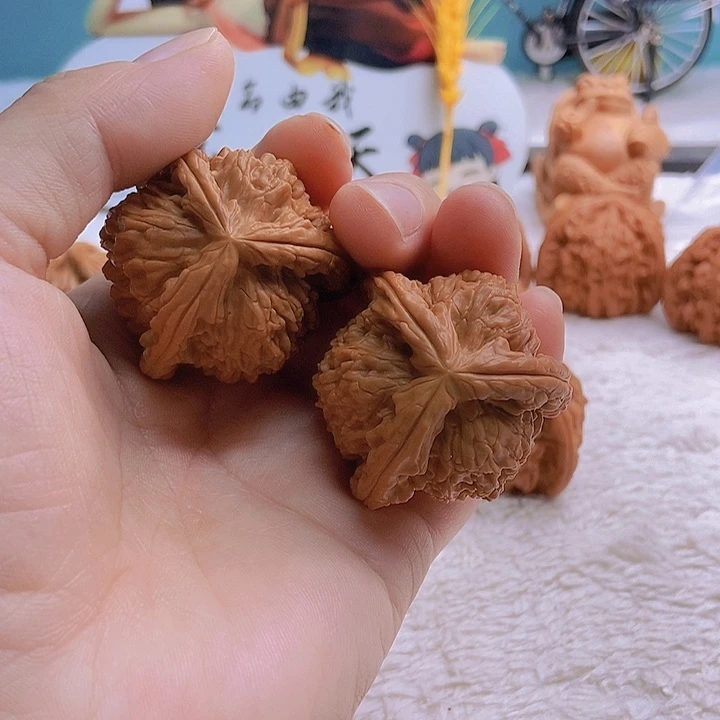 把件文玩核桃花*三棱