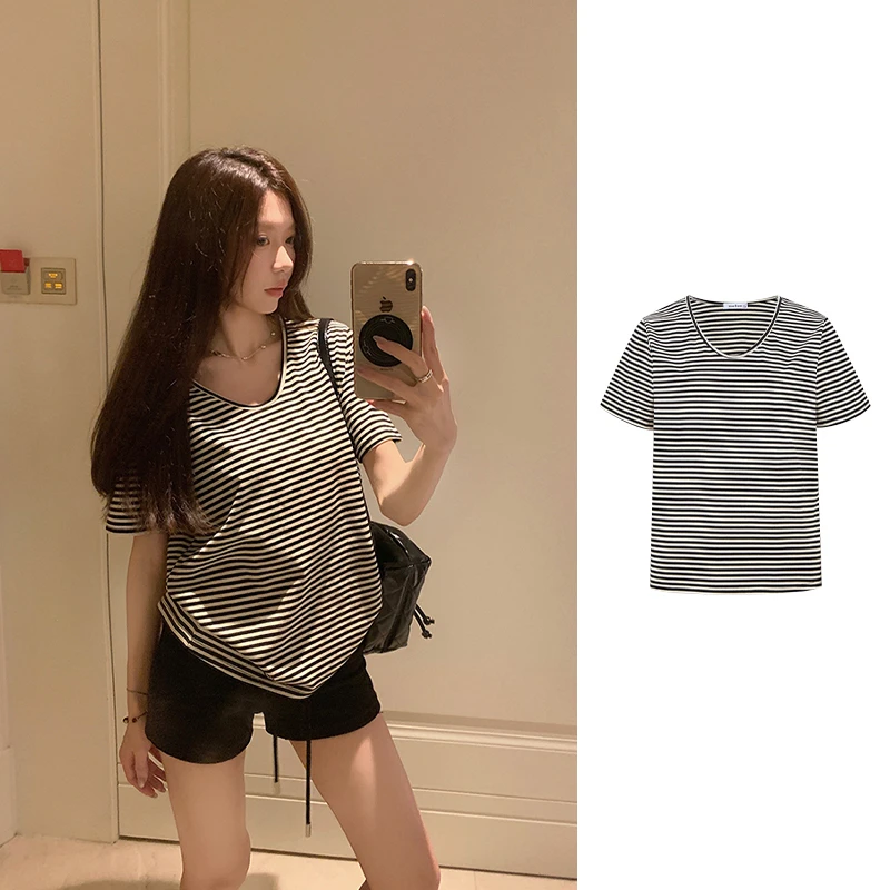 Moses Queen/魔西女王条纹正肩短袖t恤女夏季时髦凉感宽松v领上衣