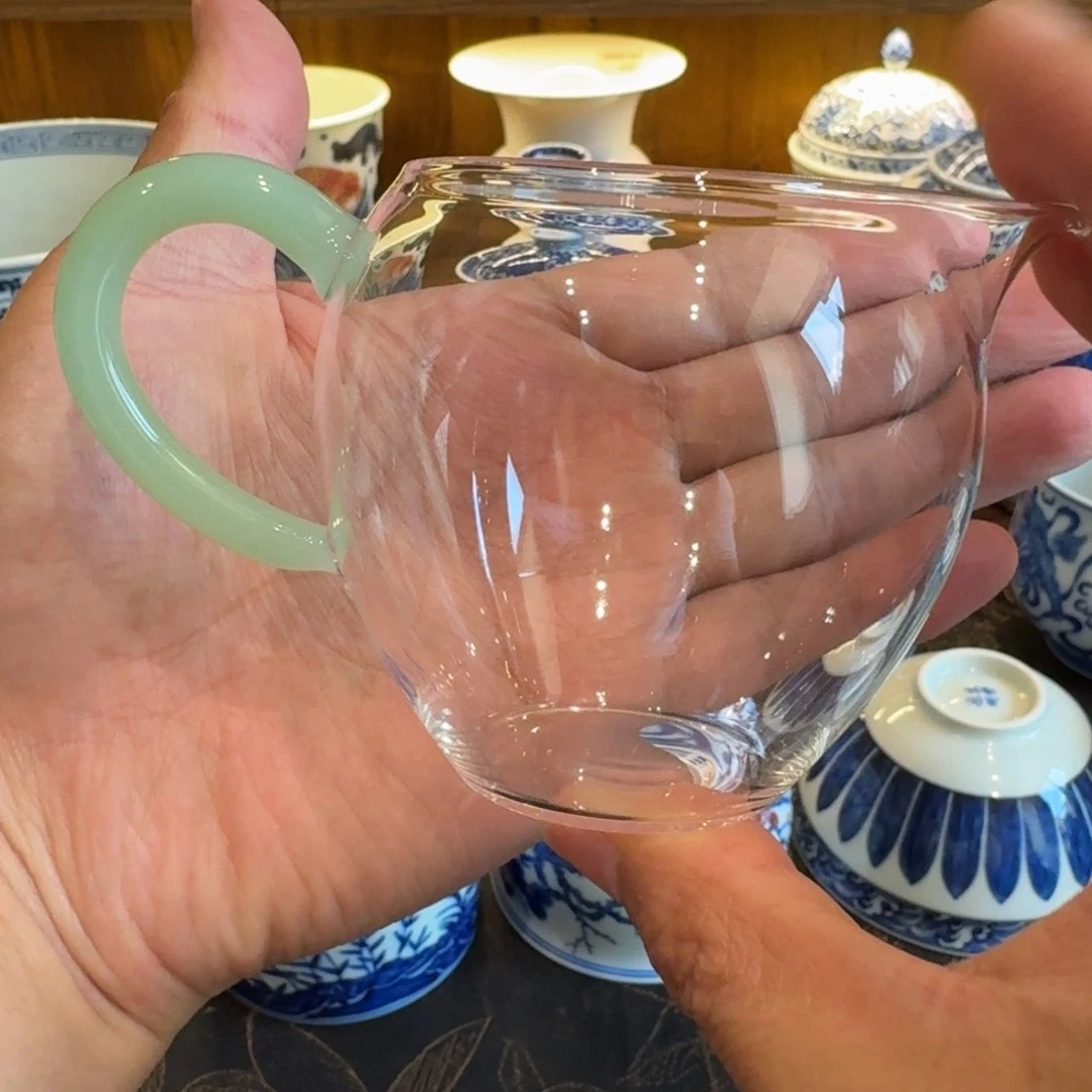 叶滋绿手柄小公道杯