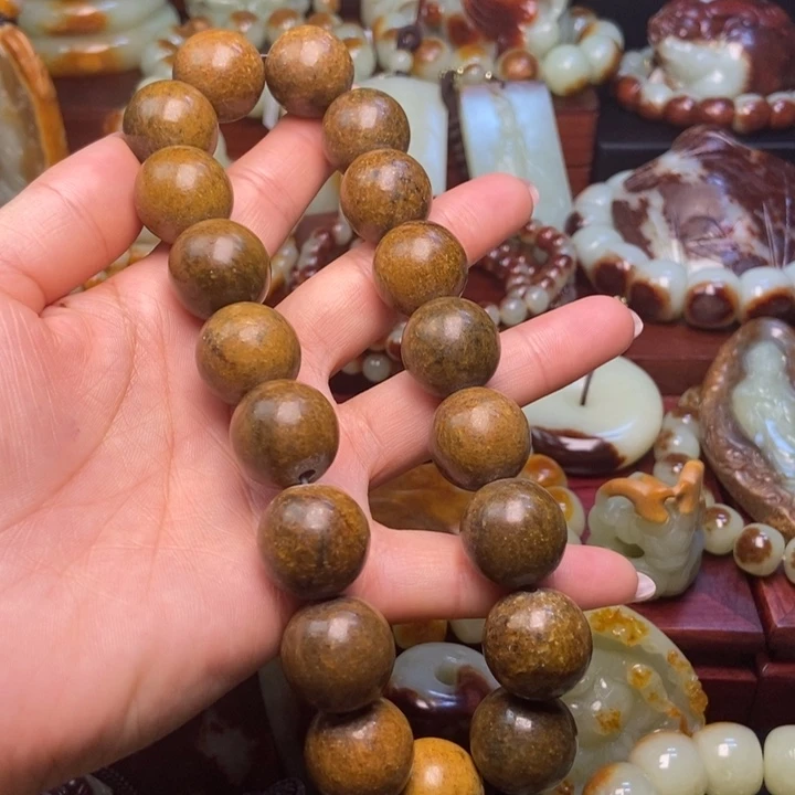 岫岩河磨玉（透闪石质玉）未镶嵌手链