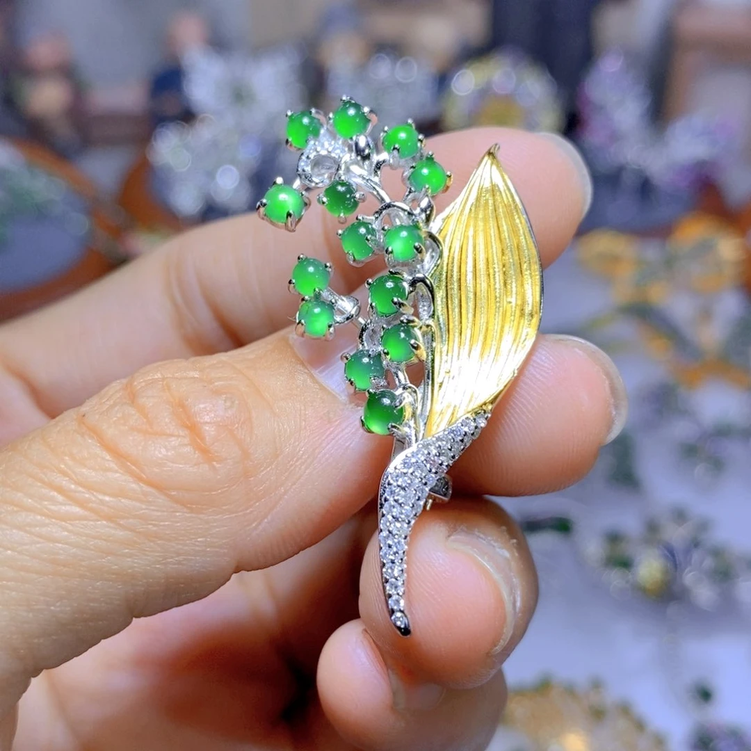 翡翠耳钉银S925镶嵌天然翡翠