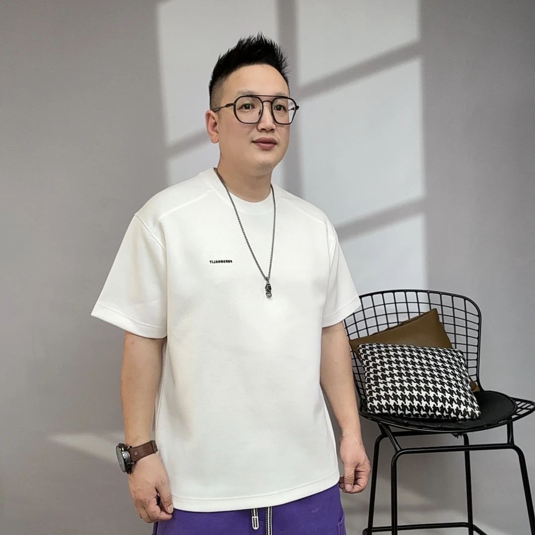 曼巴棉硅胶字母立体裁剪短袖T恤797