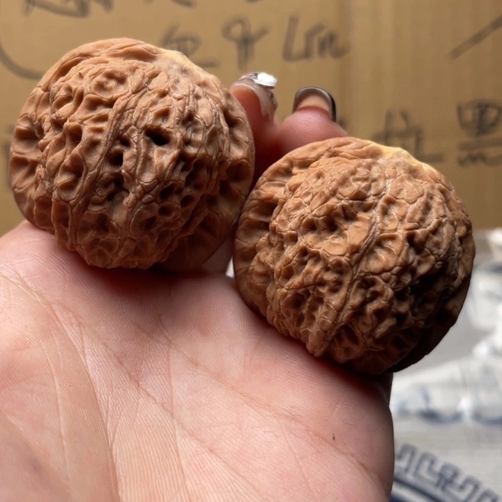 ****把件文玩核桃血麒麟39