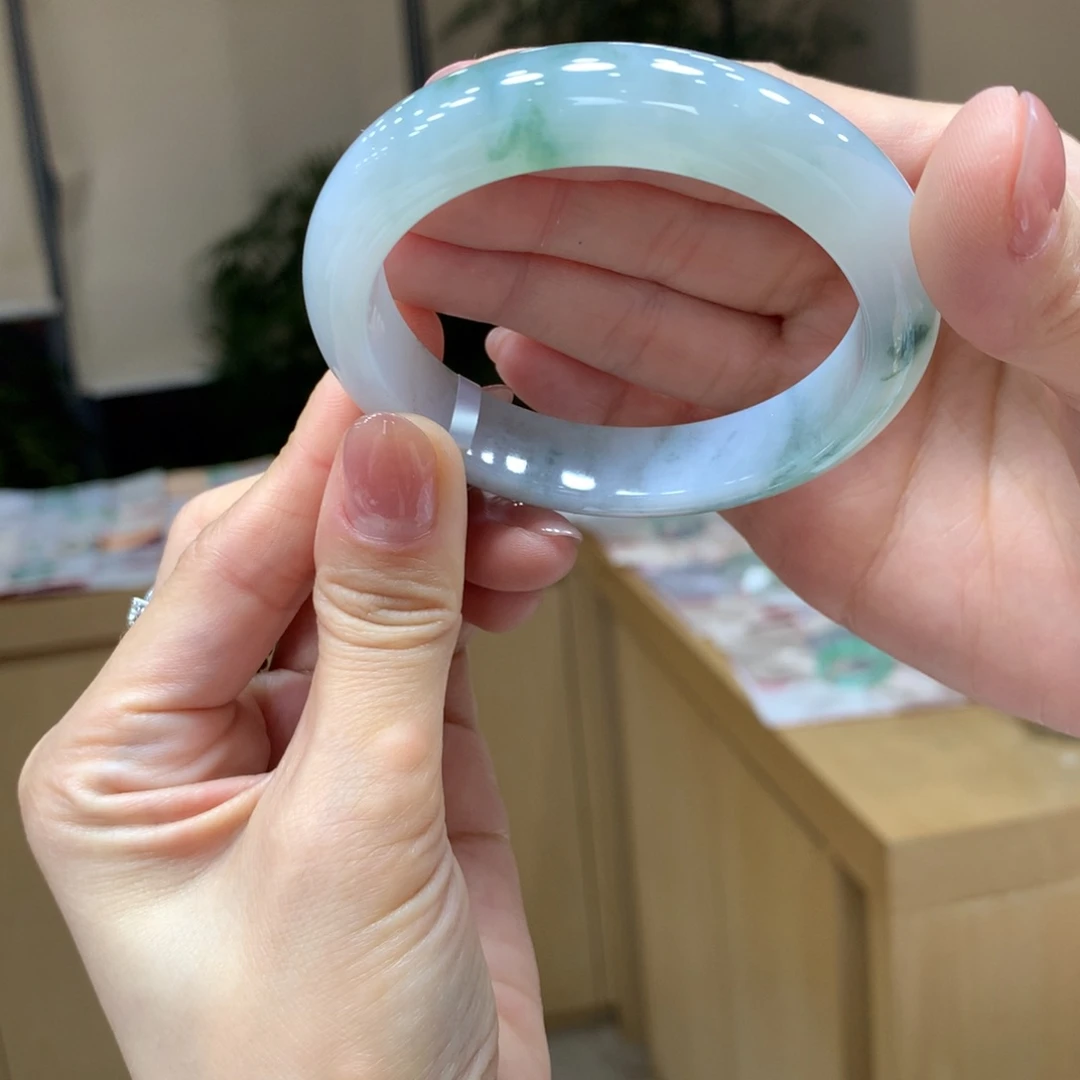 未镶嵌手镯翡翠不退不换