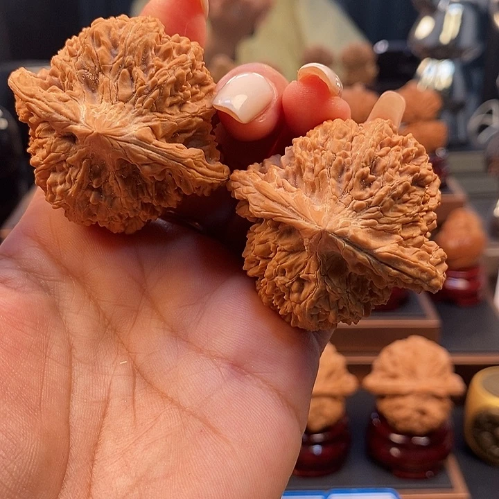 文玩核桃吊坠48满天星