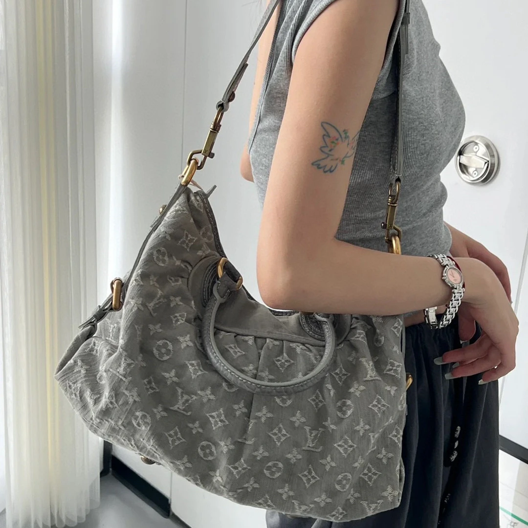 95新 LouisVuitton/路易威登 lv灰色老花丹宁手提斜挎包