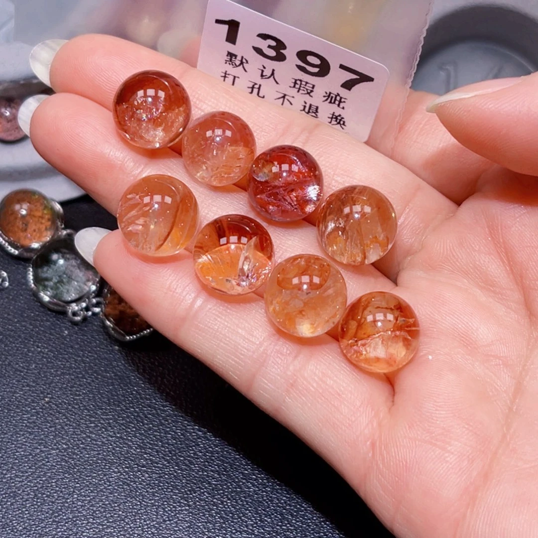 小****水晶吊坠(不含链)未镶嵌