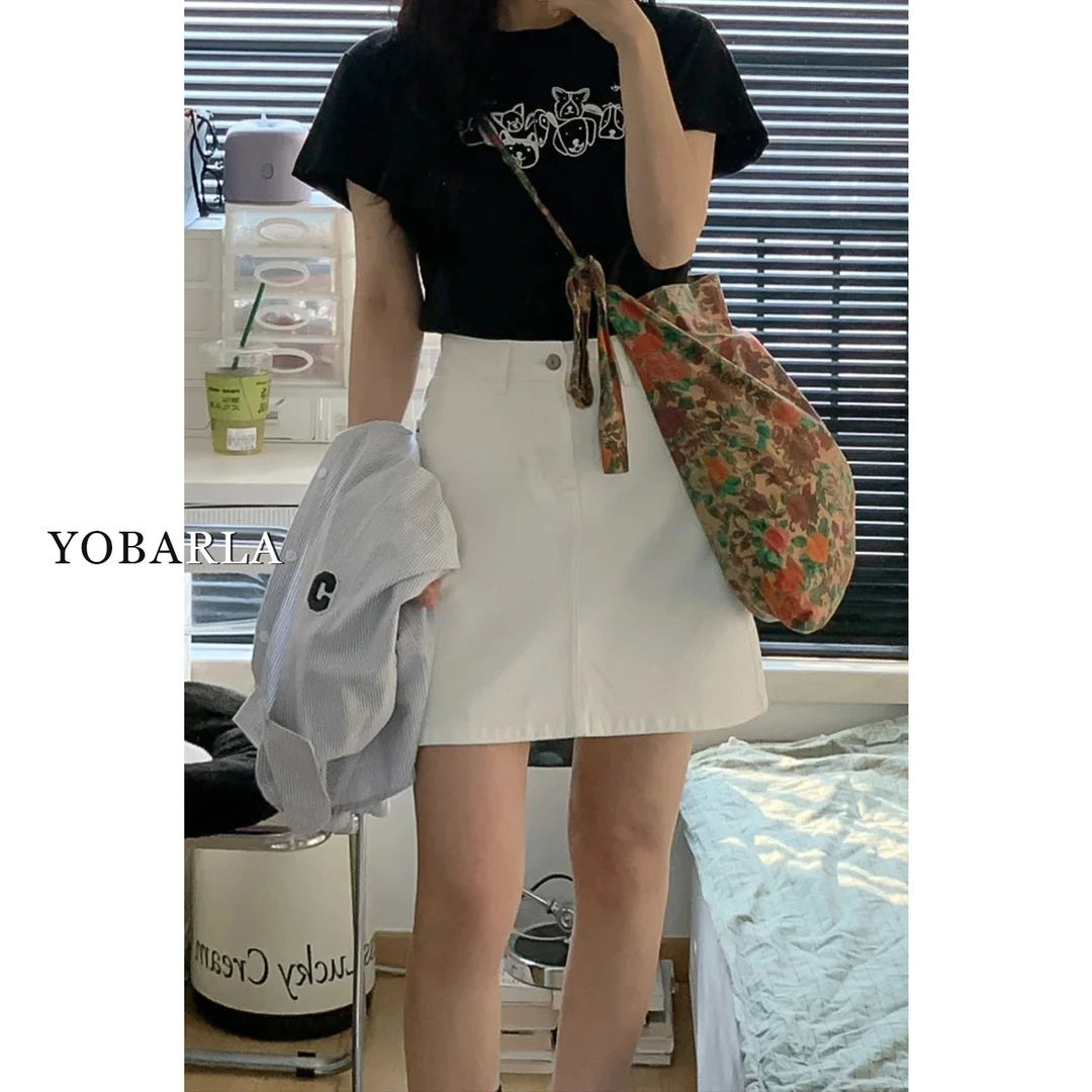 白色牛仔短裙女高腰秋冬新款大码胖mm遮肚显瘦梨型身材a字半身裙