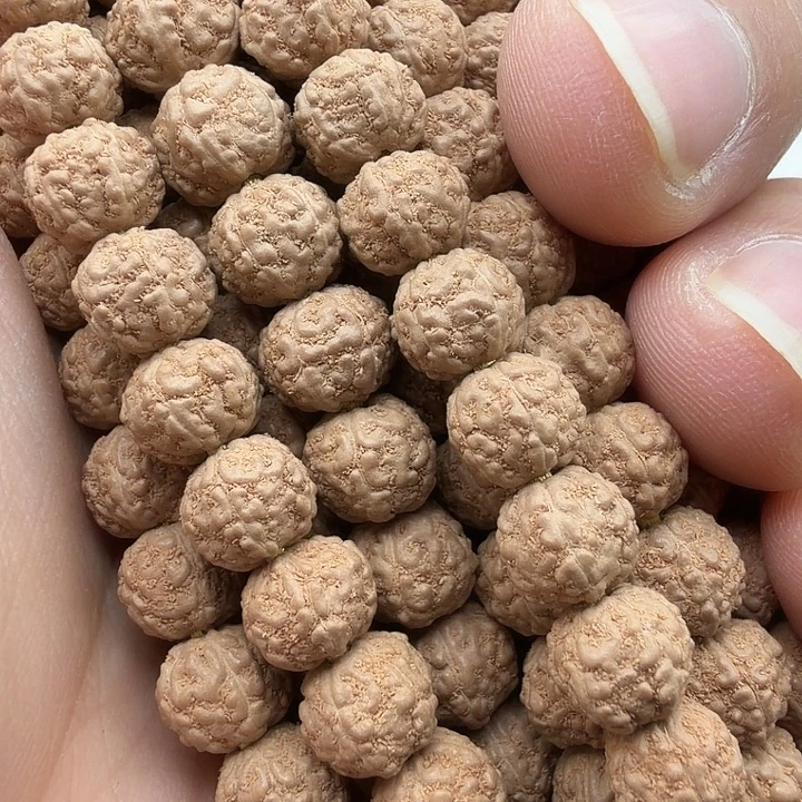 金刚菩提吊坠嫁接一代龙7+114颗没有钢丝刷保手持