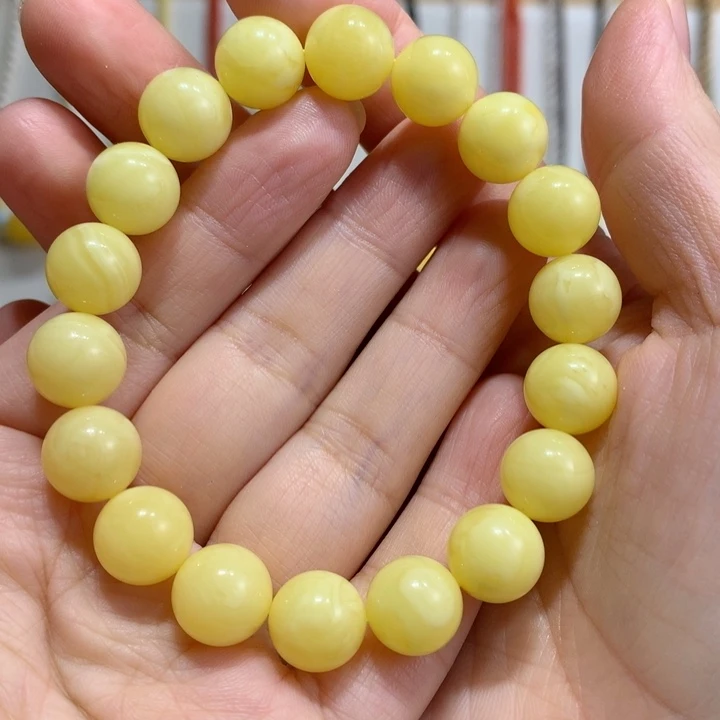 蜜蜡未镶嵌裸石11mm