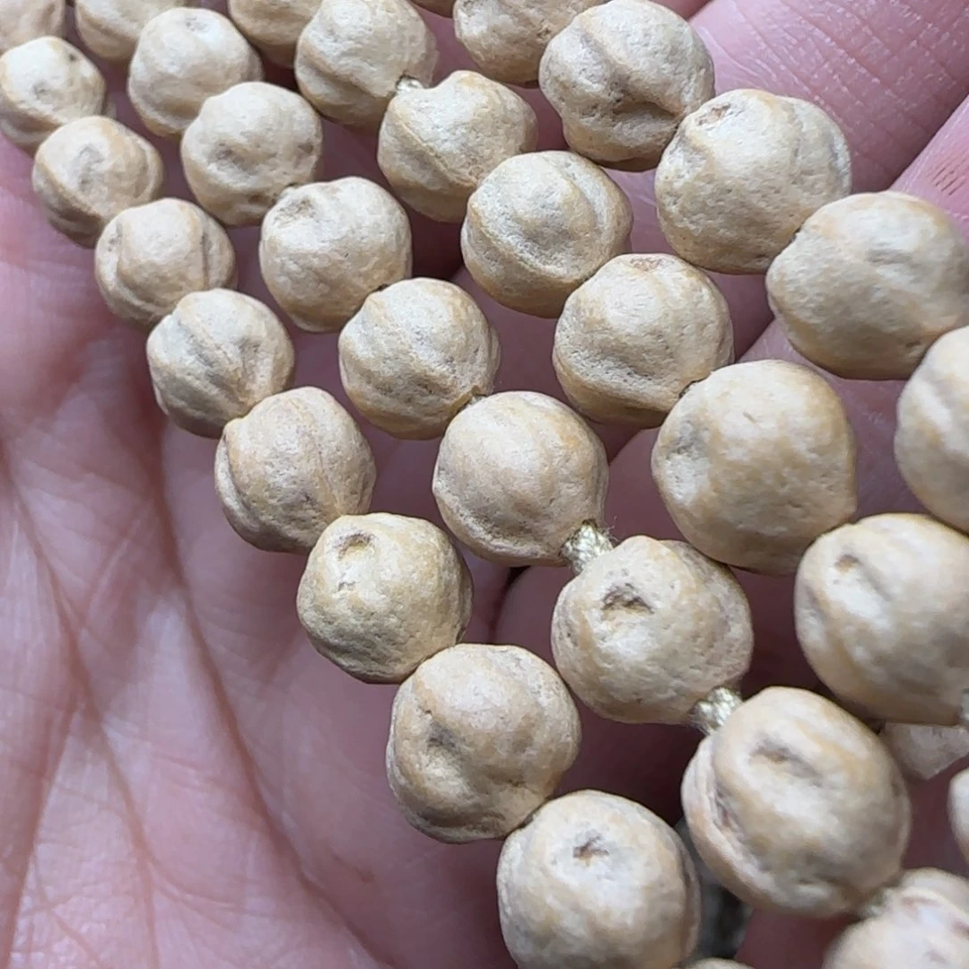 柏香籽/百香籽吊坠R****n