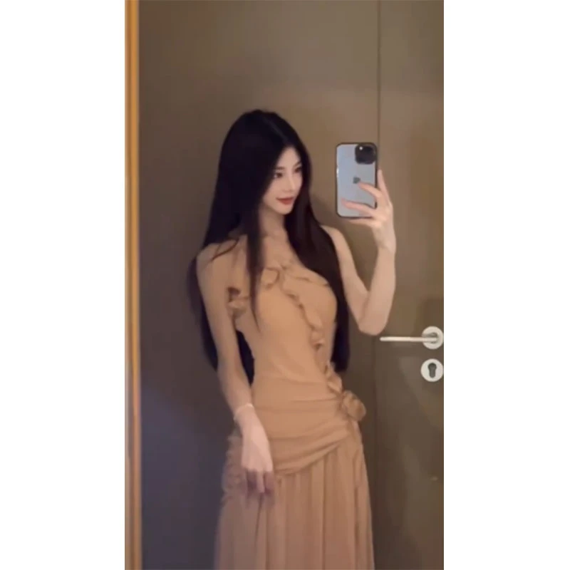 2026秋夏季新款修身显瘦气质时尚高级设计感花纹无袖收腰连衣裙女