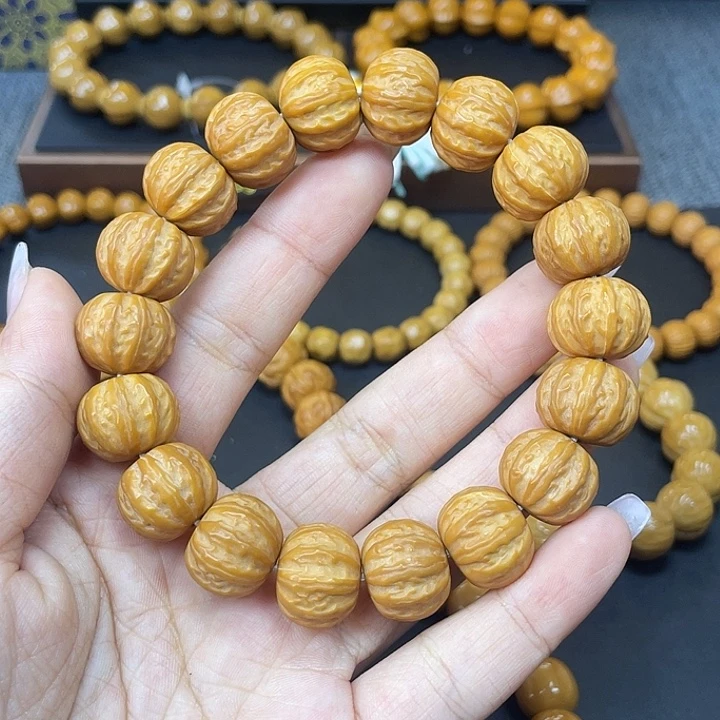 吊坠猴头核桃猴头