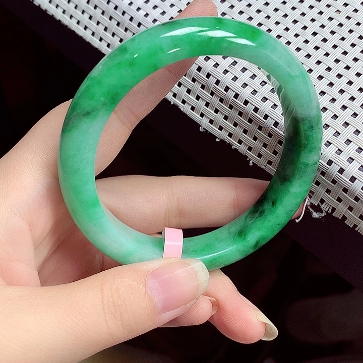 翡翠未镶嵌手镯翡翠手镯