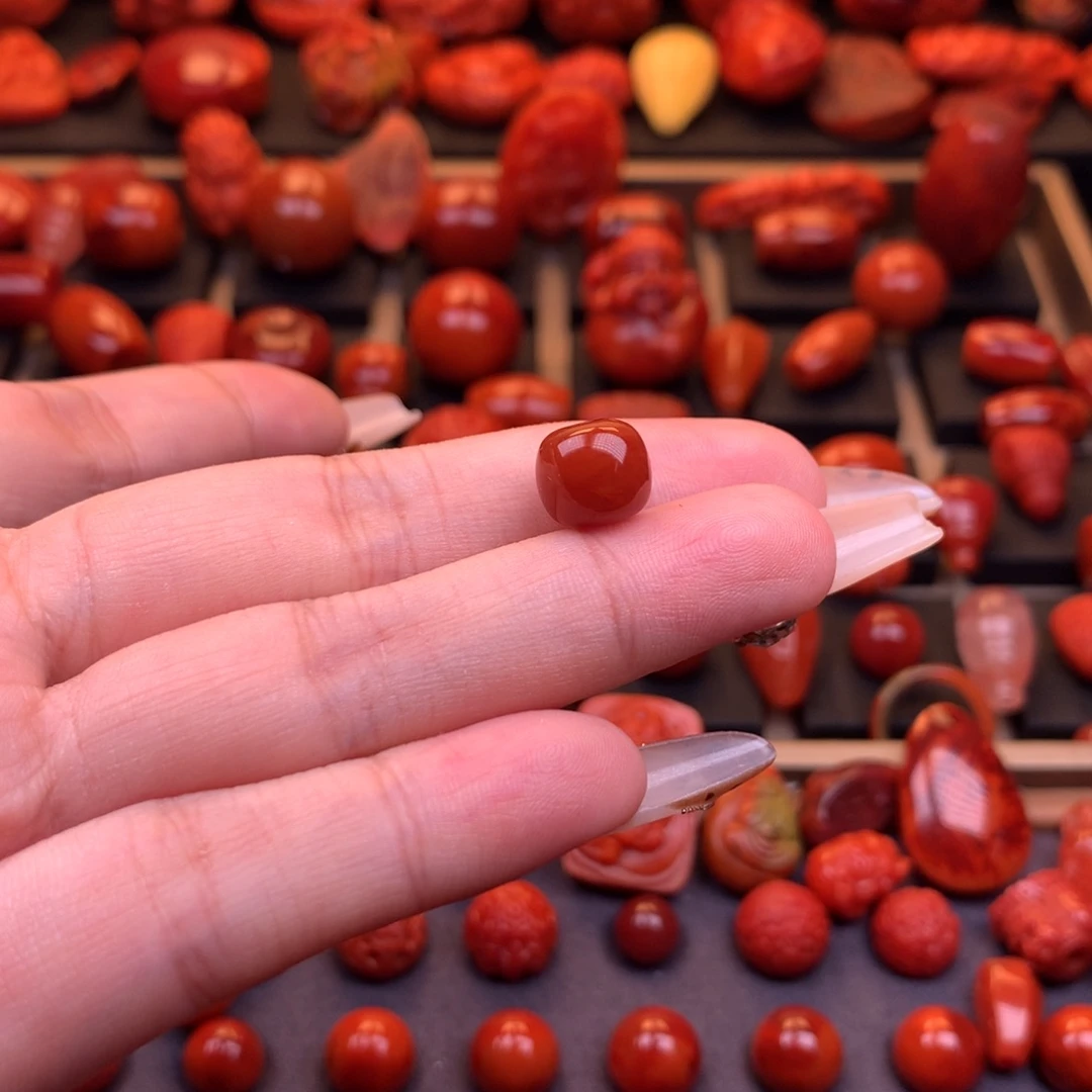 南红玛瑙未镶嵌原矿老型单珠10mm