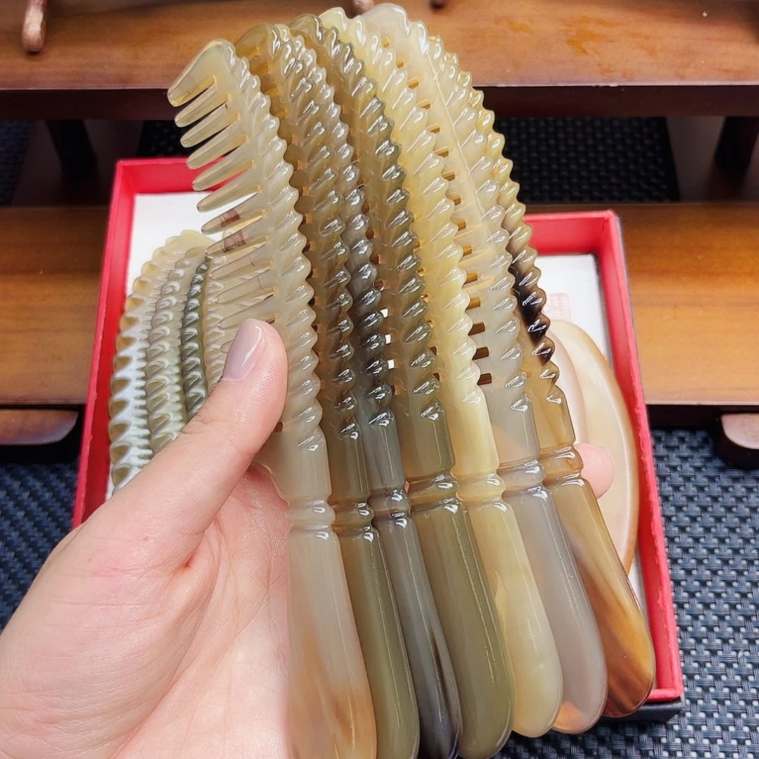手工制作纯牛角梳子