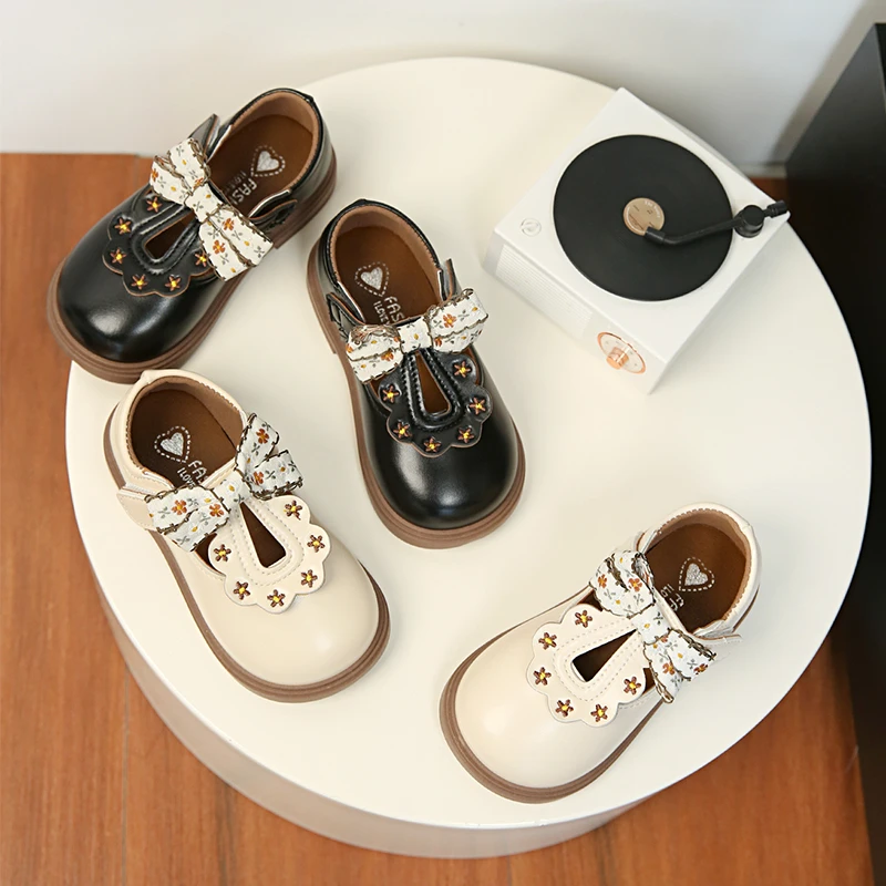 宝宝公主鞋春秋新款儿童软底蝴蝶结小皮鞋单鞋6189