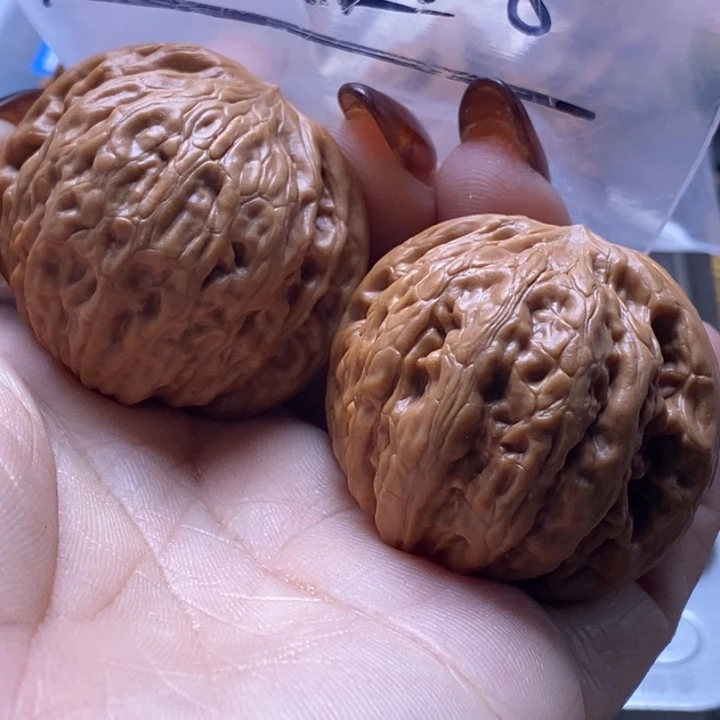 文玩核桃吊坠铁锤