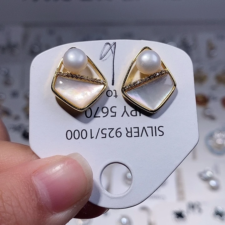 耳饰淡水珍珠未镶嵌