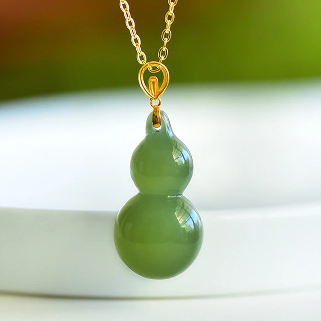 天然和田玉吊坠晴水葫芦18K金镶嵌锁骨链项链礼物女轻奢素款气质
