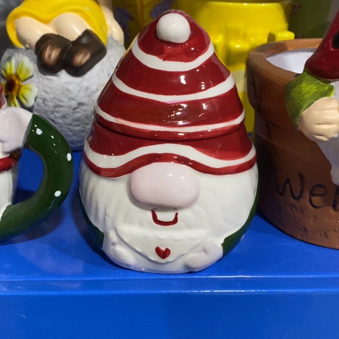 摆件新店开播，9.9包邮发货