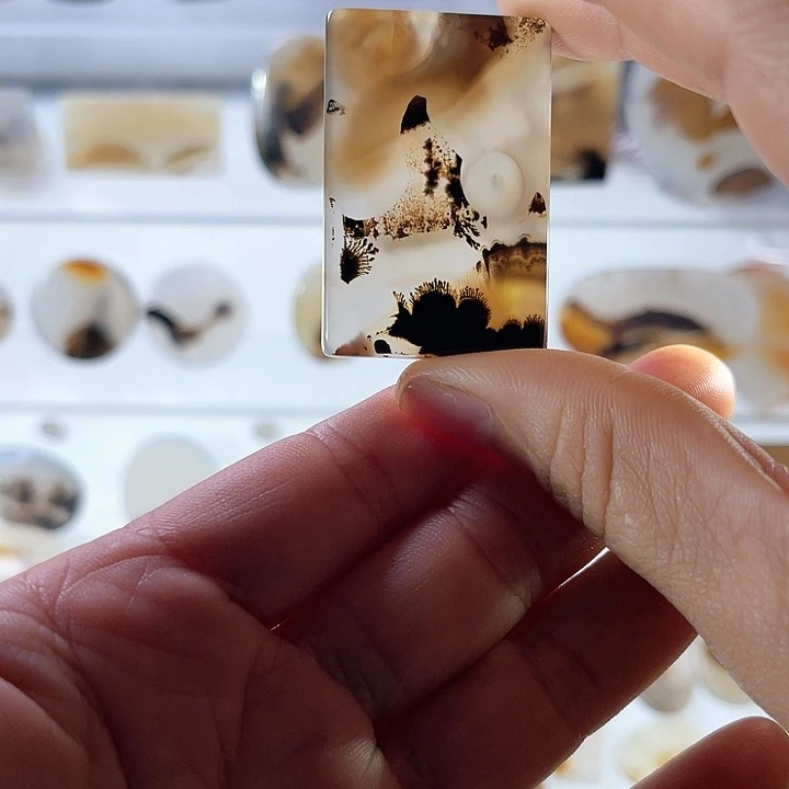 【闪购商品】玛瑙/玉髓珠宝半成品未镶嵌穿**空