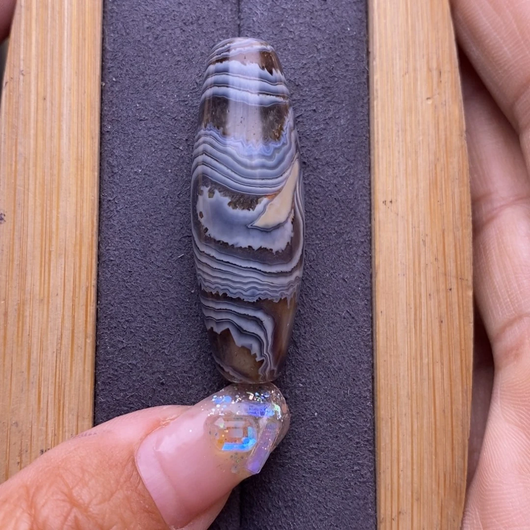 鹌***蛋玛瑙/玉髓未镶嵌项链