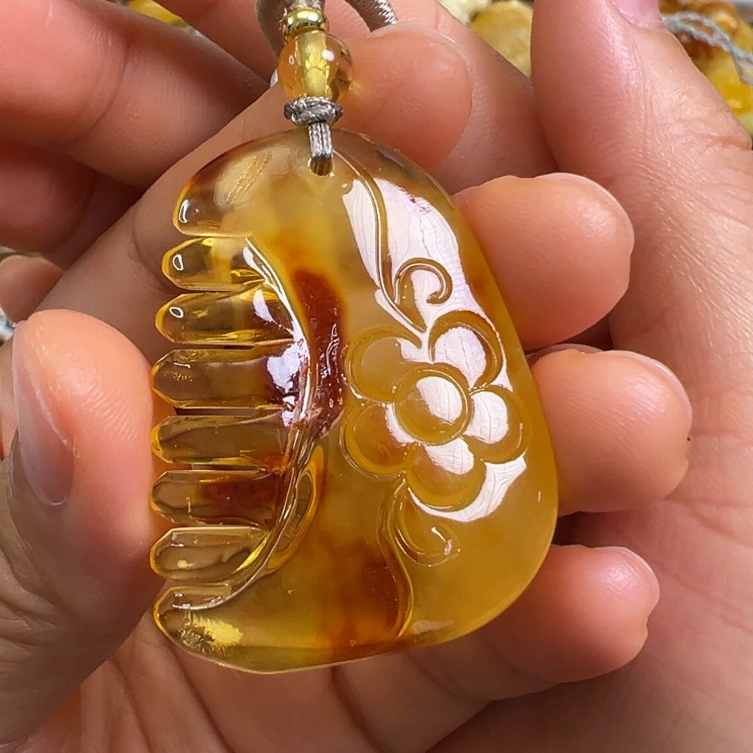 未镶嵌蜜蜡裸石琥珀